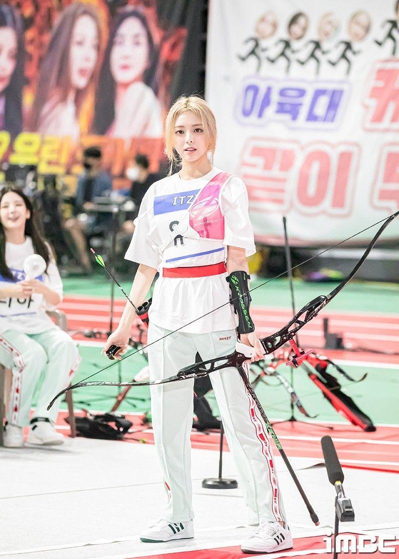 ITZY 유나1