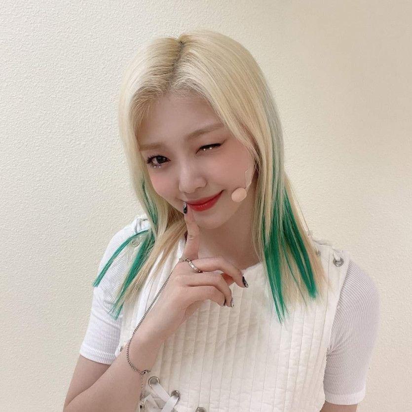 EVERGLOW 온다0