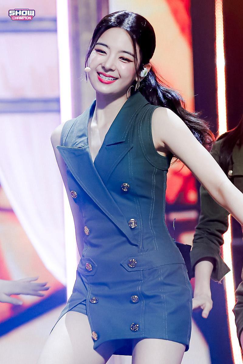ITZY 리아0