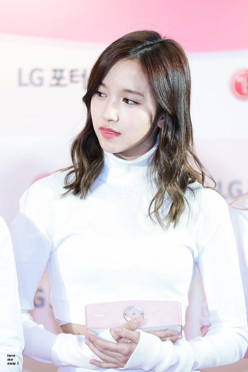 TWICE MINA1