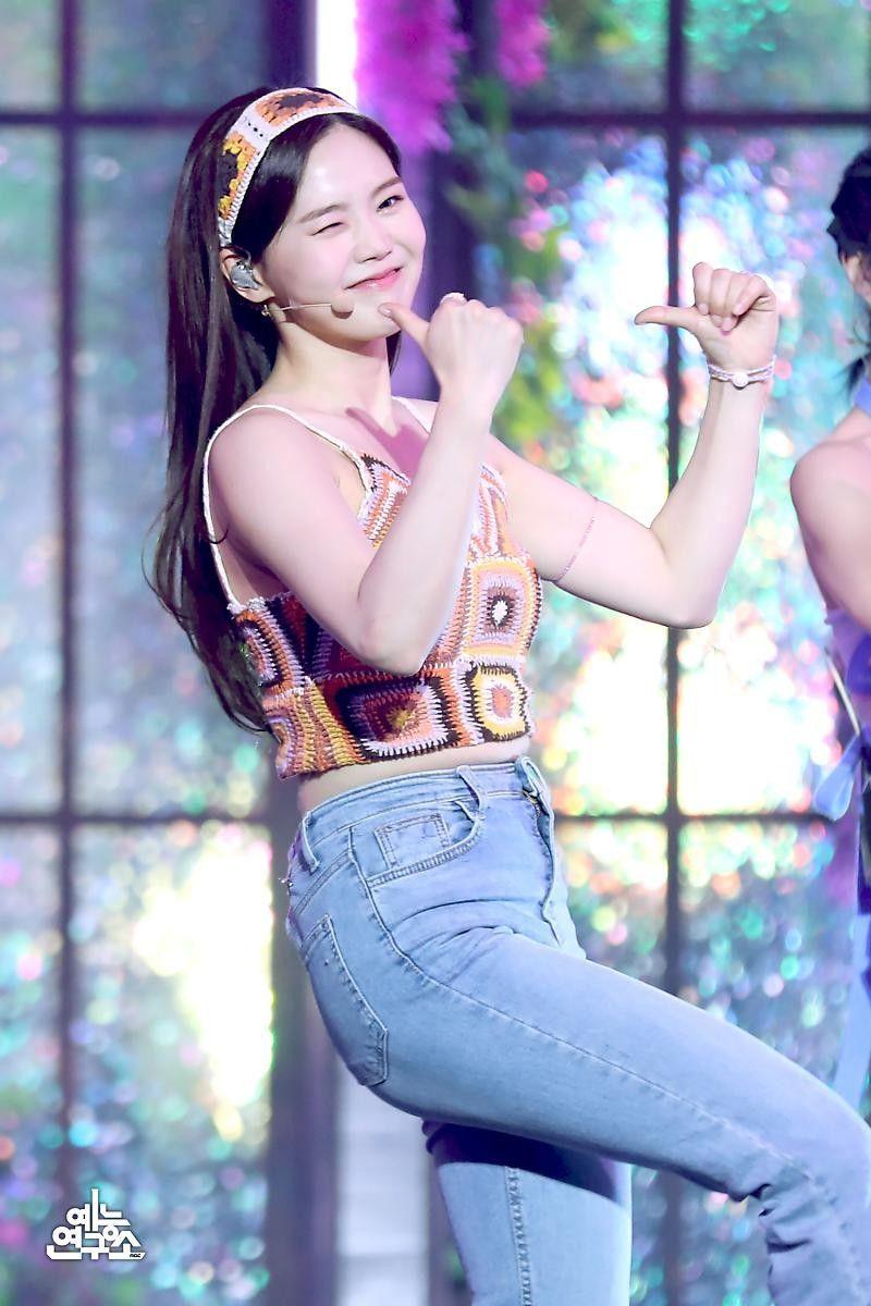 오마이걸 효정1
