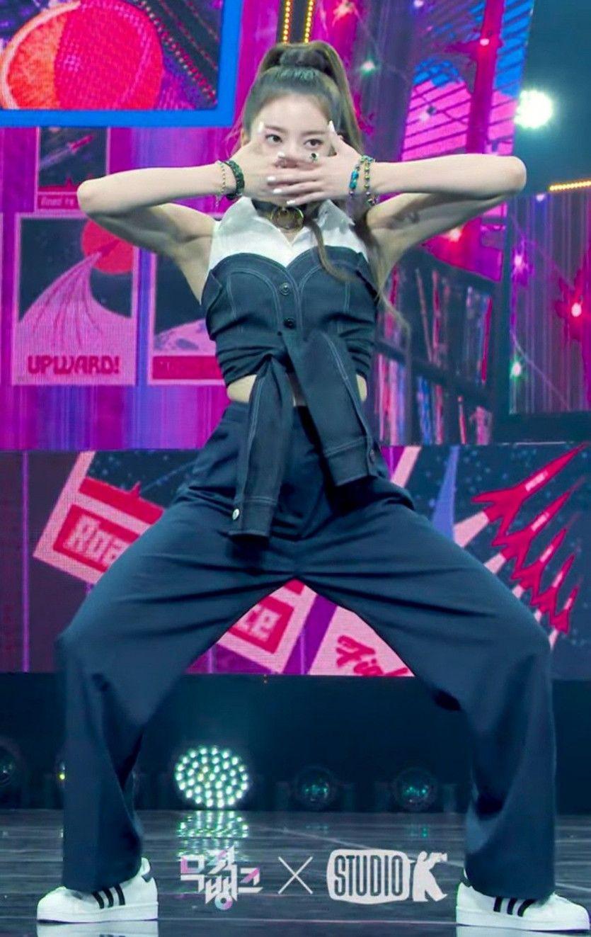 ITZY 리아0