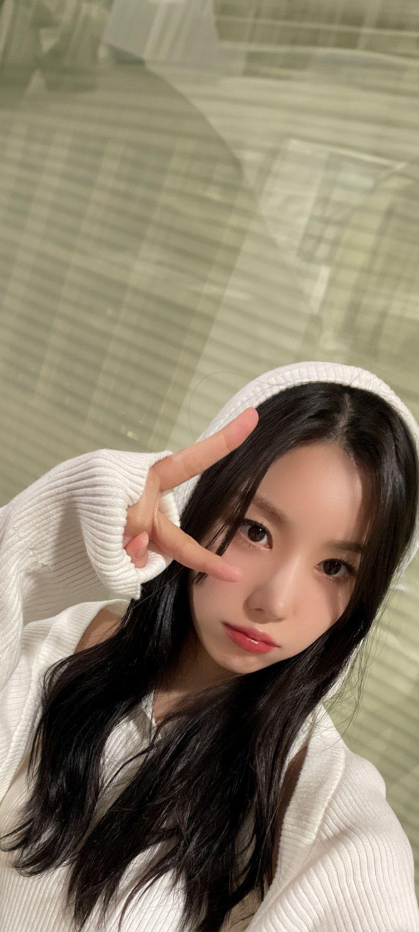 권은비3