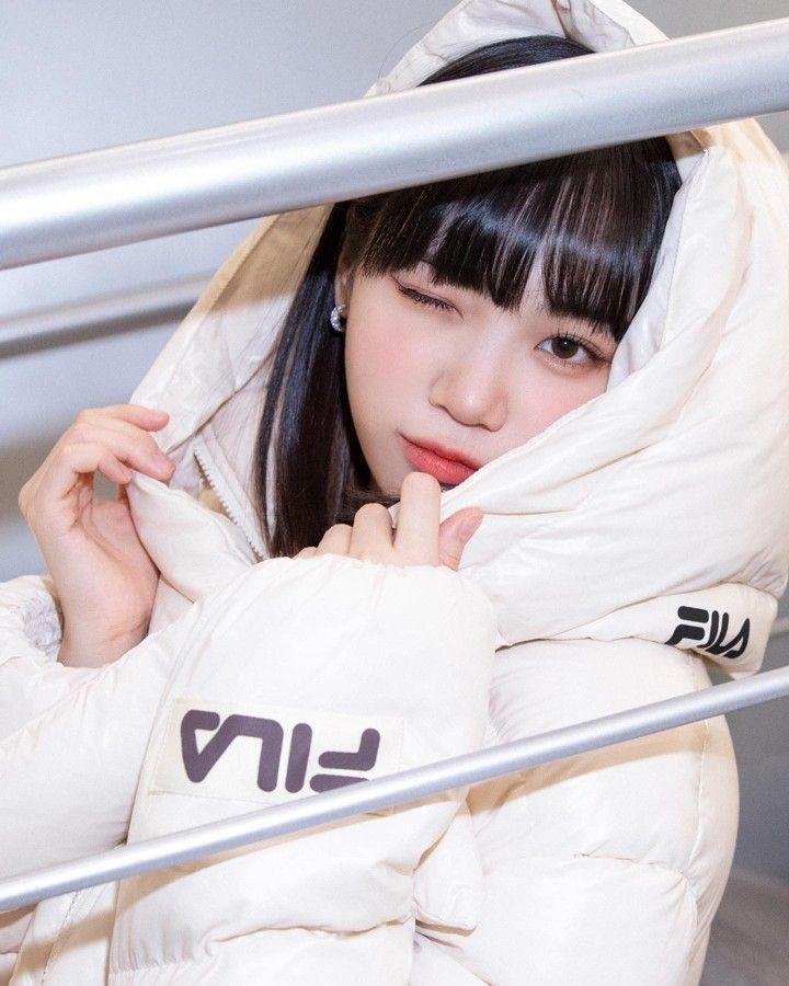 LE SSERAFIM 채원1