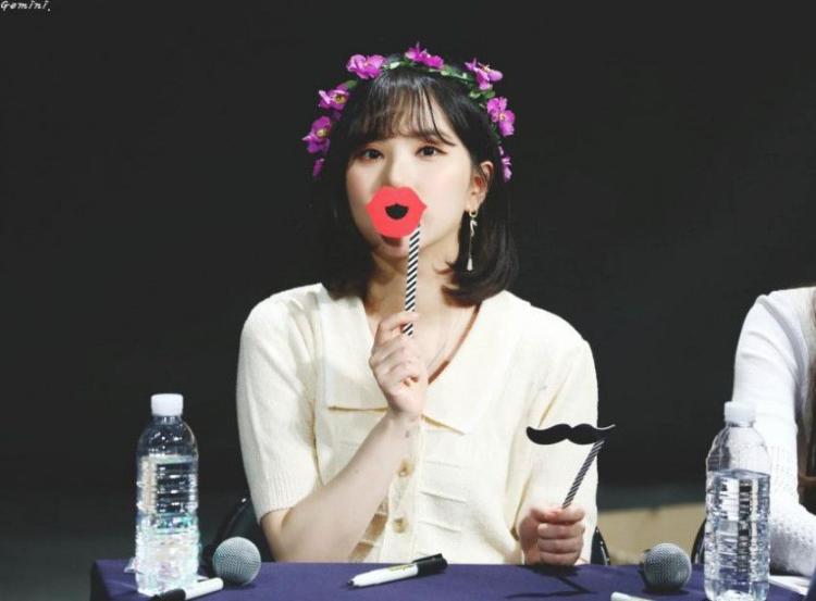 여자친구 은하.JPG5