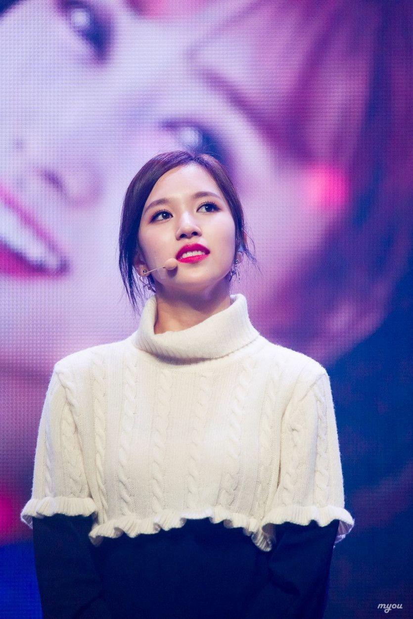 TWICE MINA1
