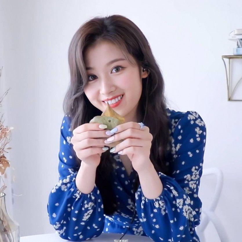 TWICE 사나0