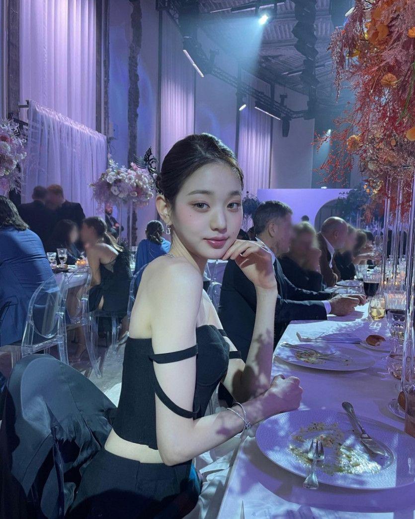 파리에서 비주얼 아이브 영1