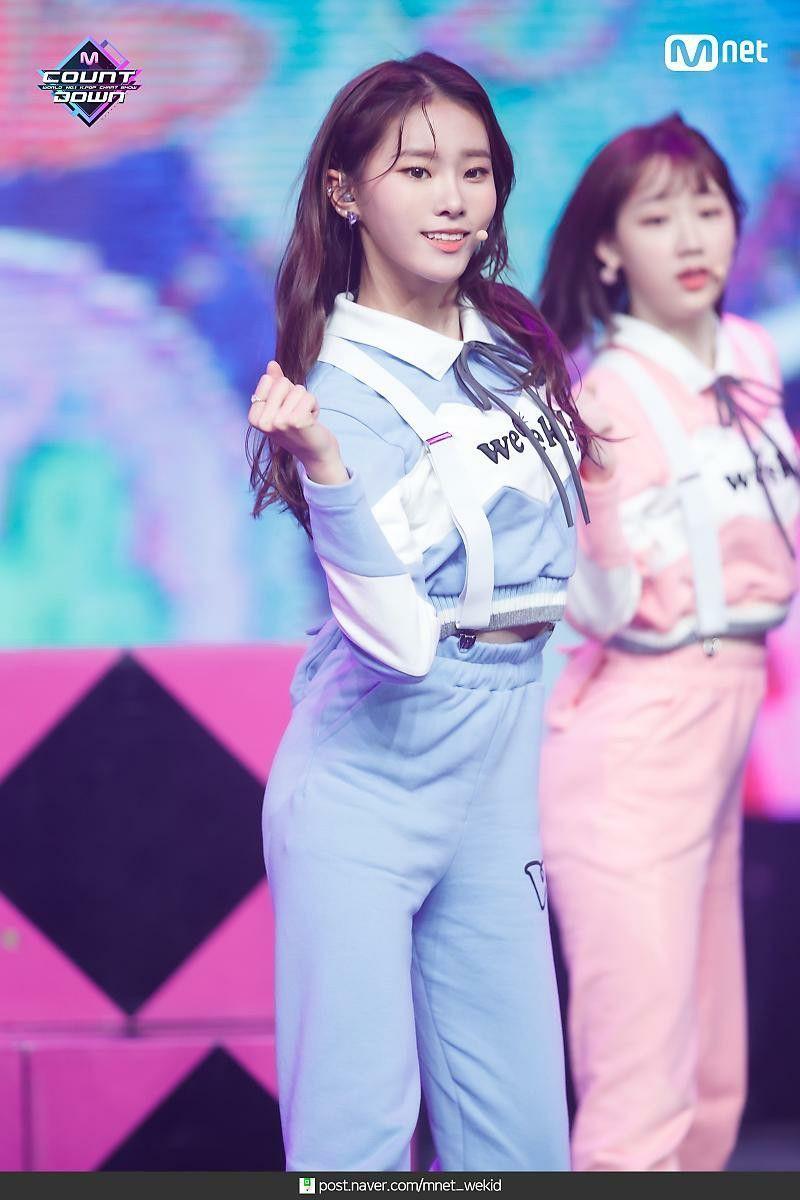 WEEEKLY 먼데이1