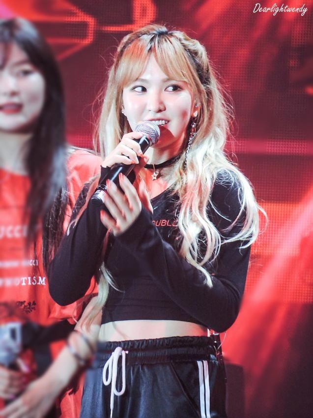 레드벨벳 웬디1