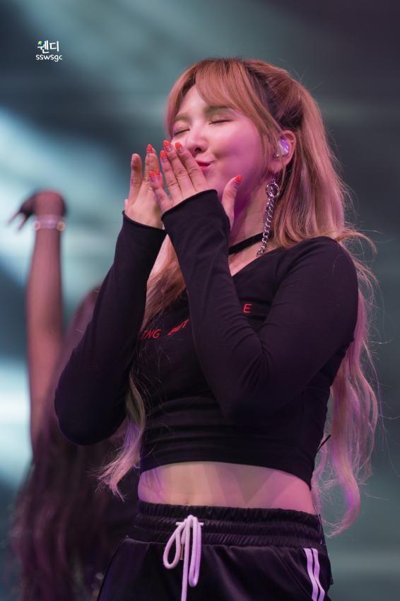 레드벨벳 웬디8
