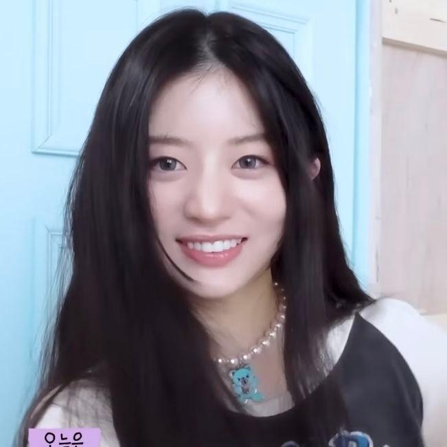 ILLIT 민주0