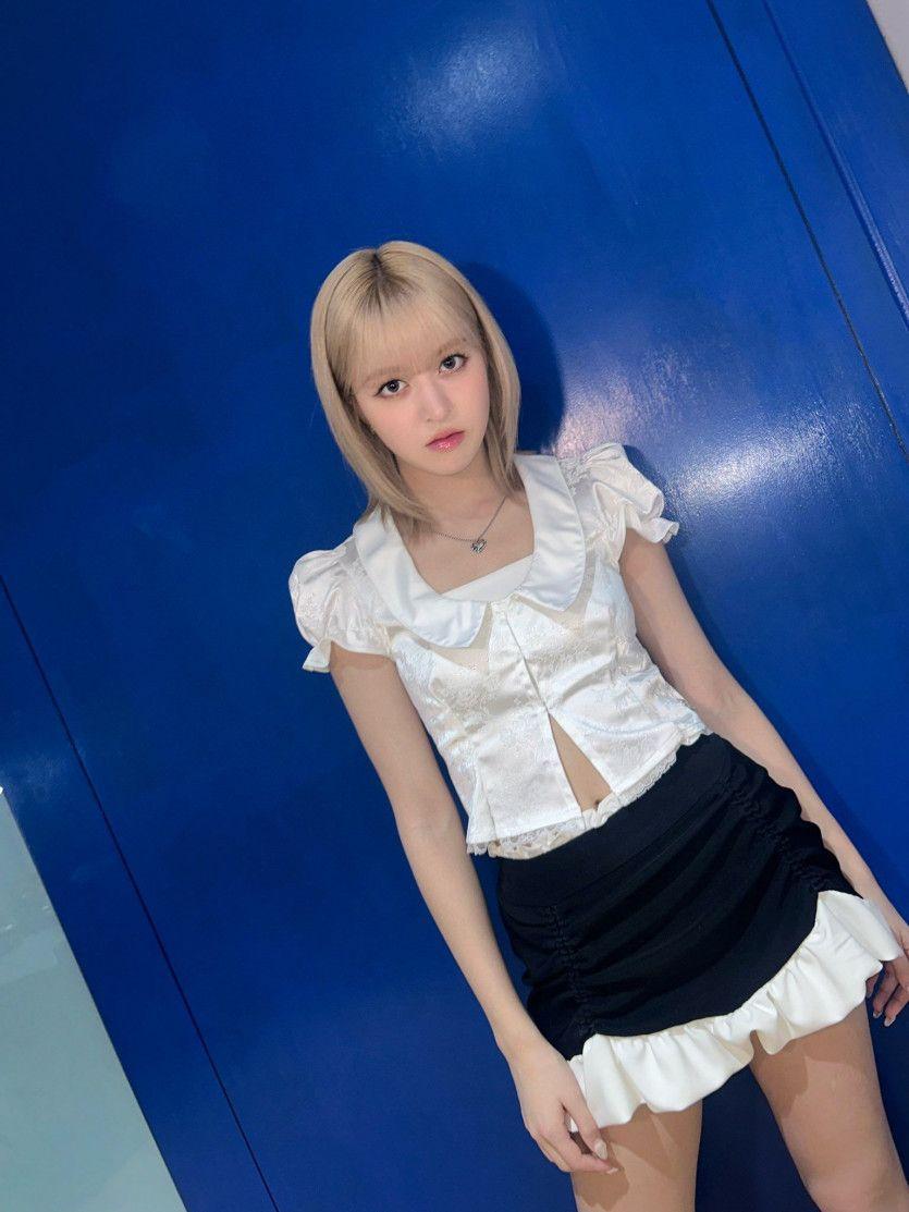 NMIXX lily1