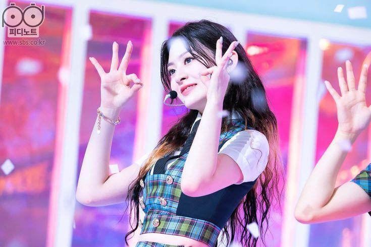 STAYC Seeun0