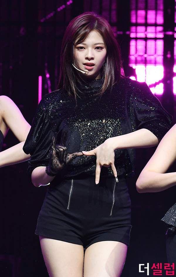 쇼케이스 나연 지효 정연0
