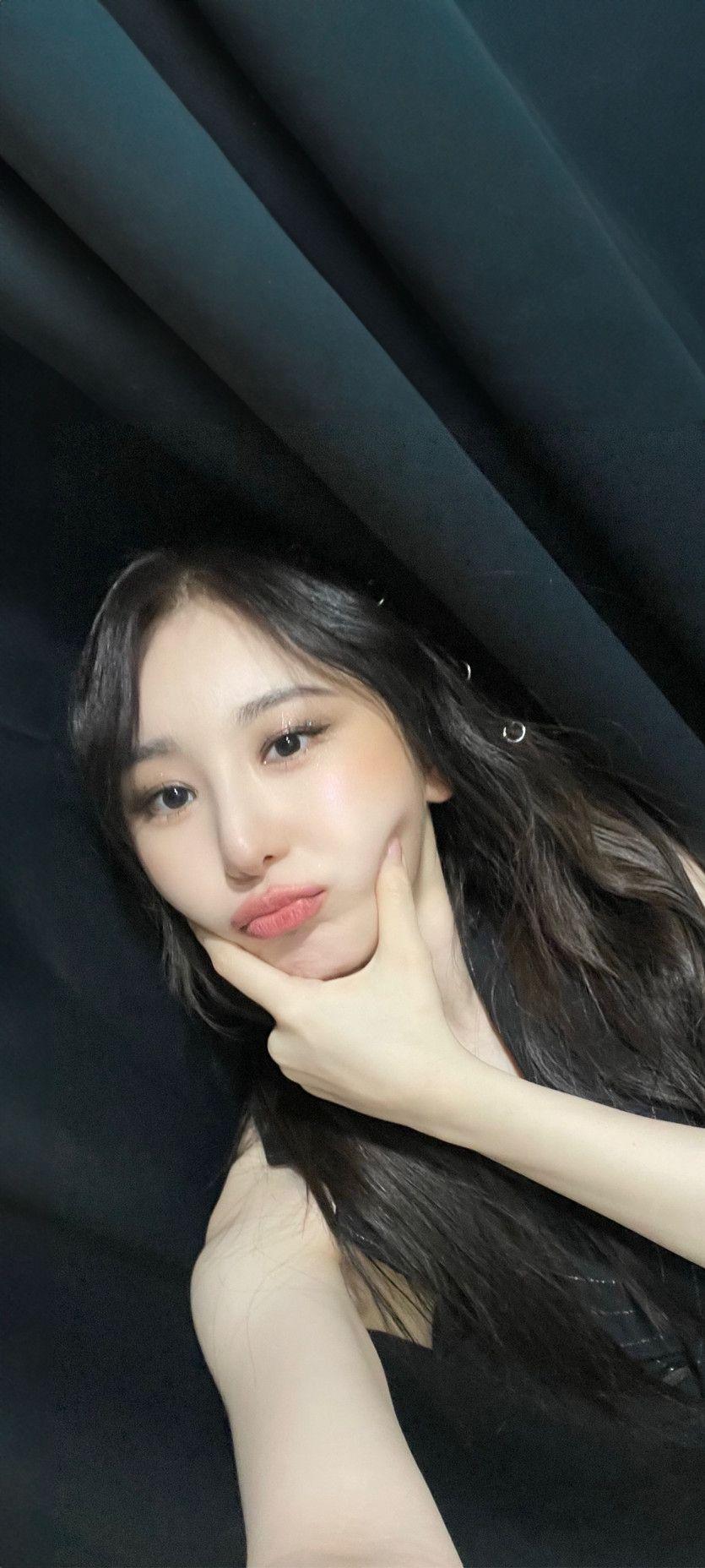 이채연0