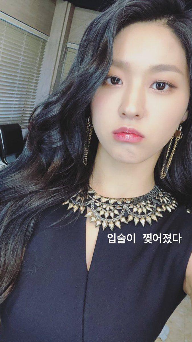 설현0