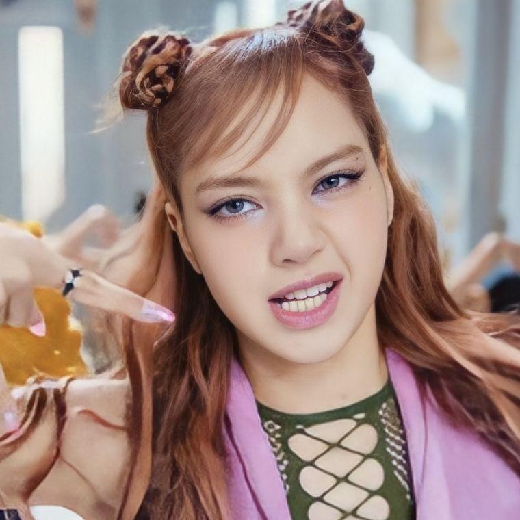 BLACKPINK LISA1