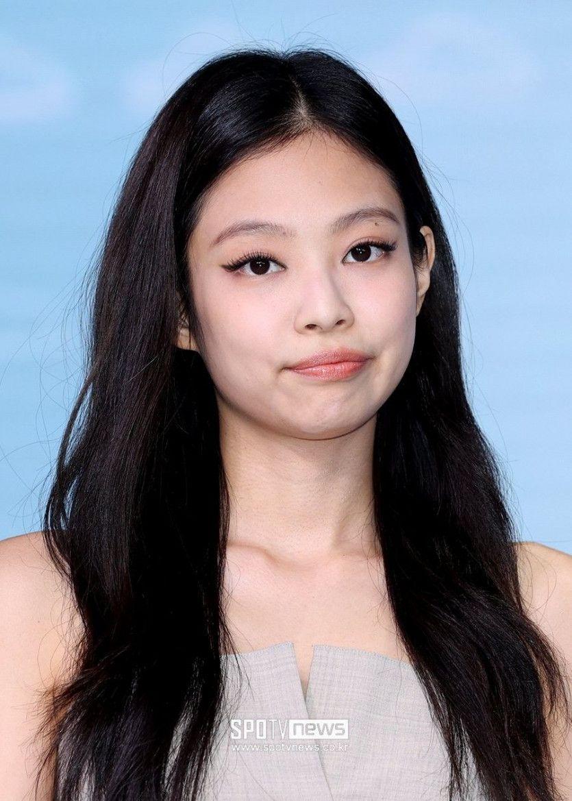 BLACKPINK JENNIE0