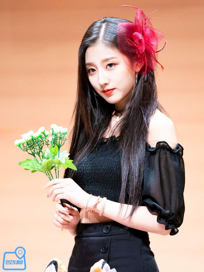 러블리즈 막냉이 정예인2