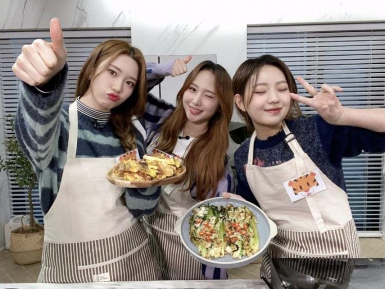 로켓펀치 설맞이 전 만들기2