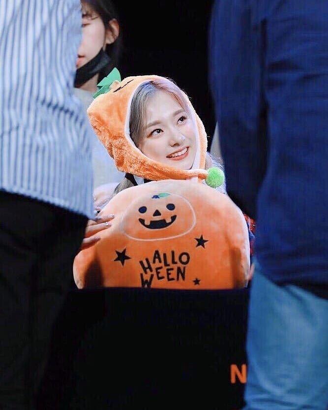 금요일 밤의 이나경2