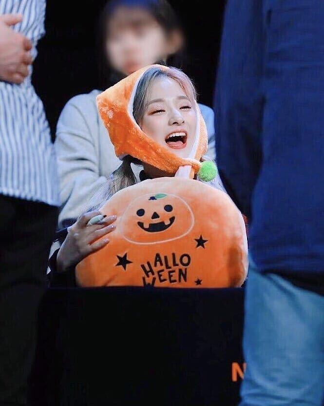금요일 밤의 이나경3