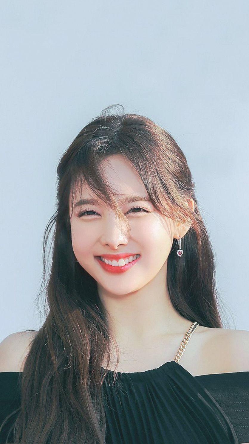 TWICE Nayeon0