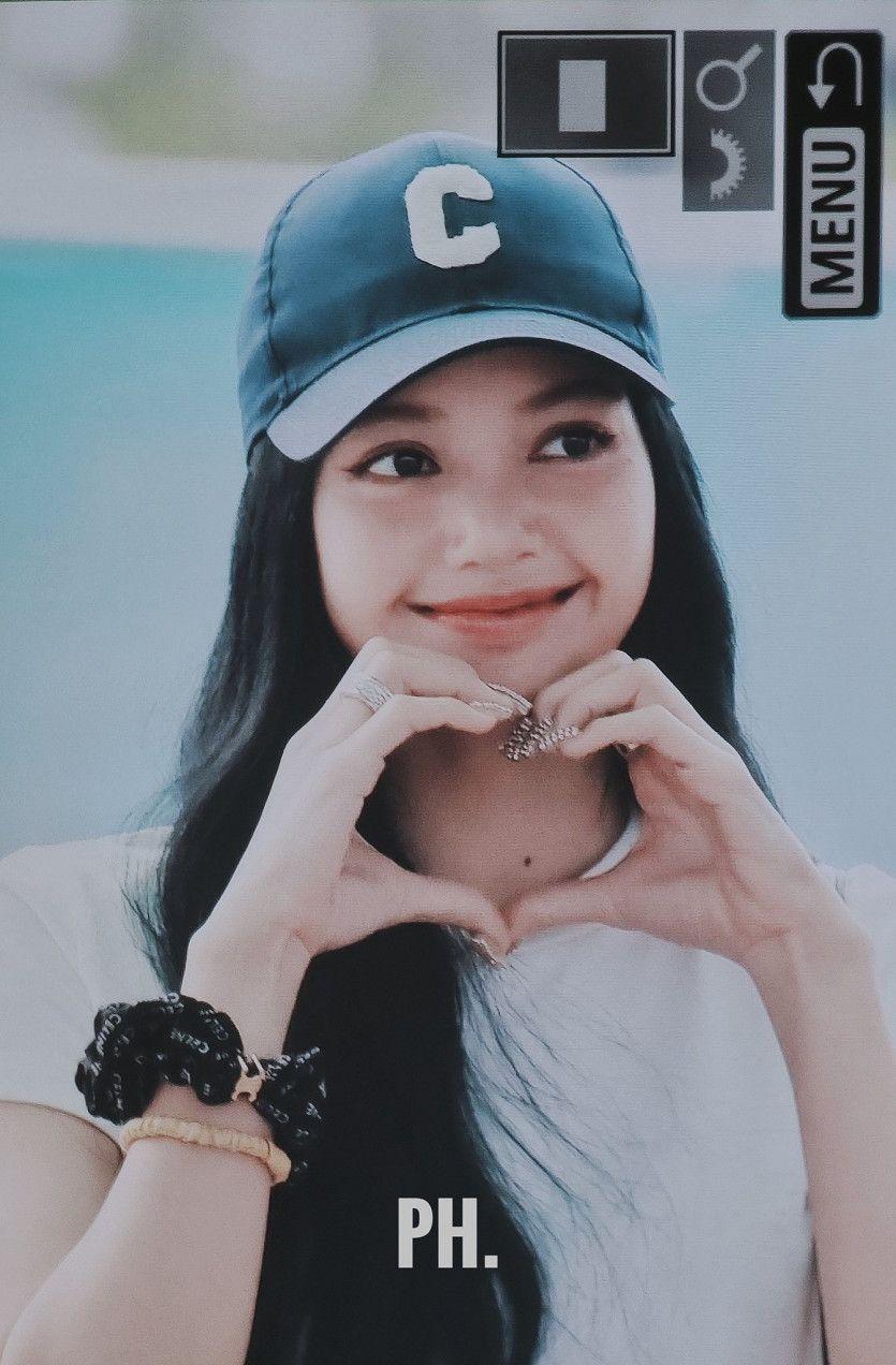 BLACKPINK LISA1