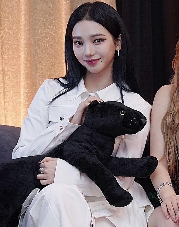 Aespa Karina2