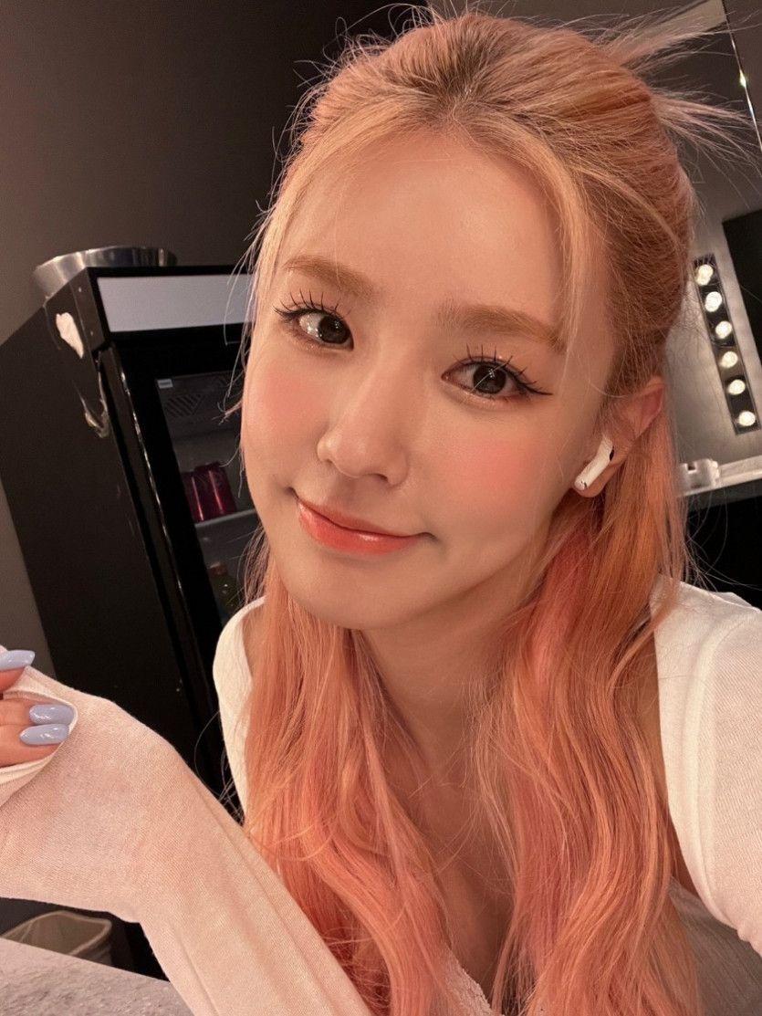 아이들 미연 셀카 업데이트2