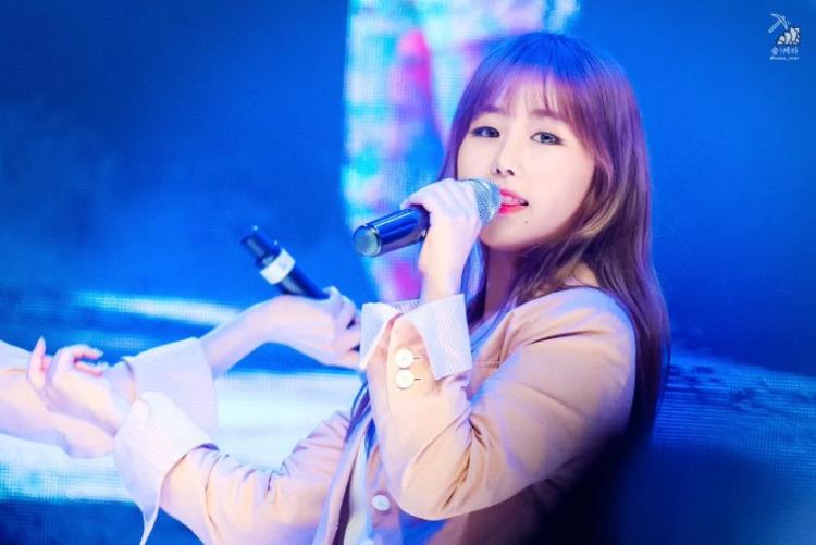 러블리즈 베이비소울 이수정 생일기념7