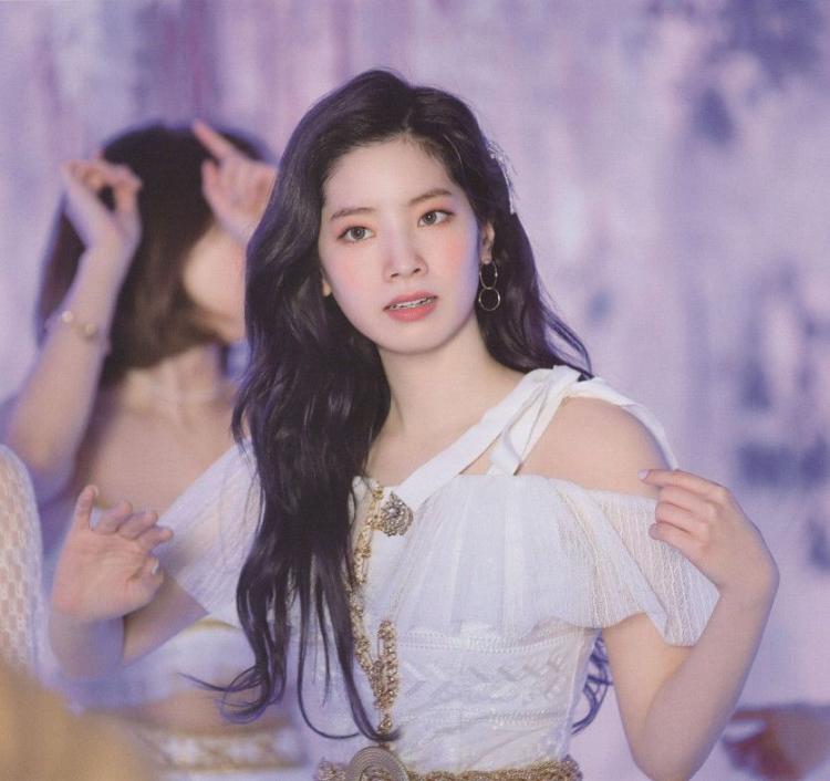 TWICE DAHYUN1