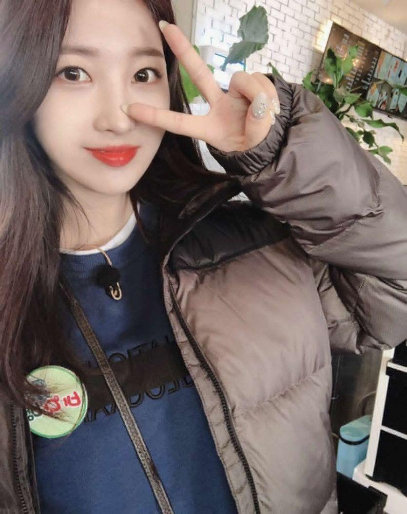 EVERGLOW SIHYEON1