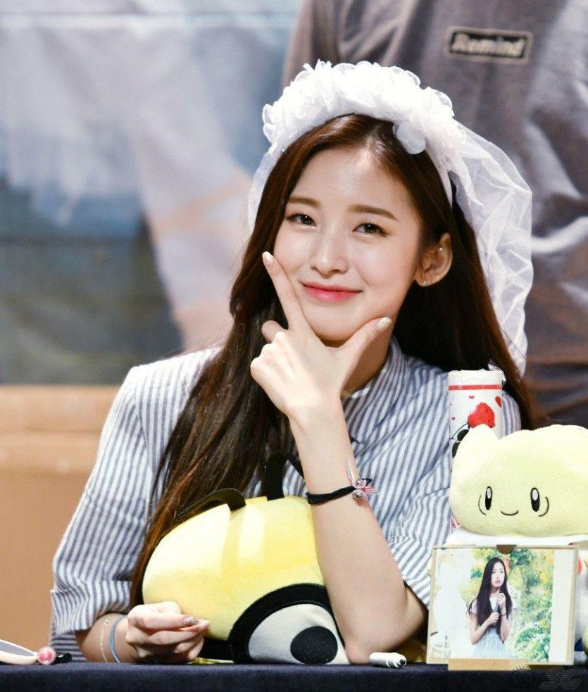 오마이걸 아린0