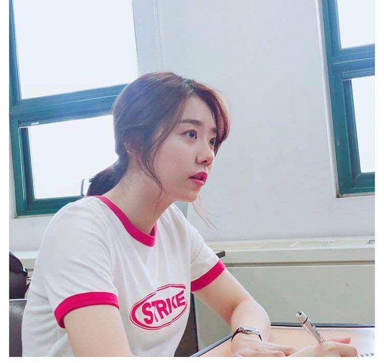 수업 듣는 소혜1