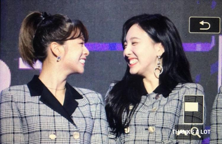 채영이 키에 맞춰주는 정연3