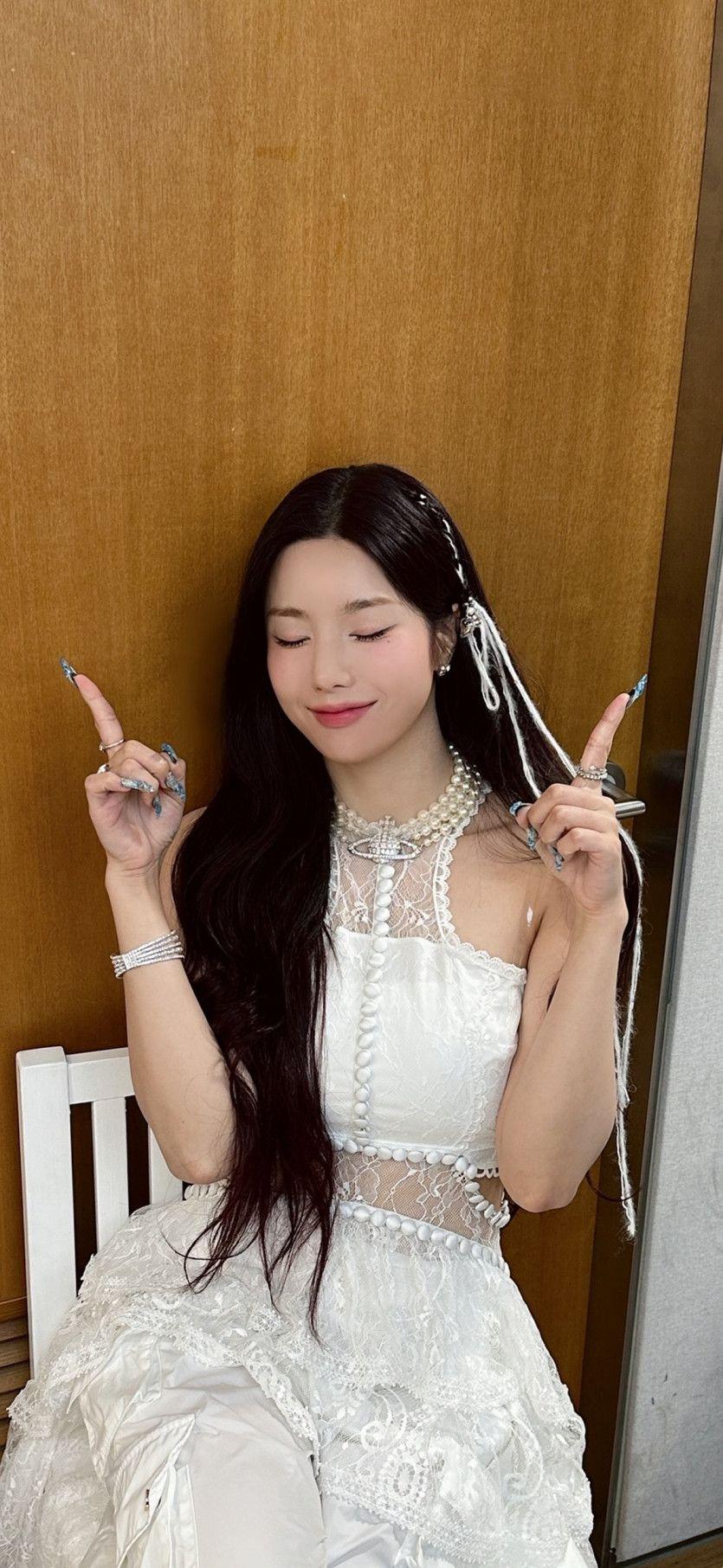 권은비0