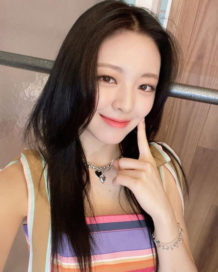 있지 인스타4