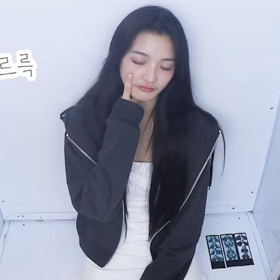 ILLIT 이루하3