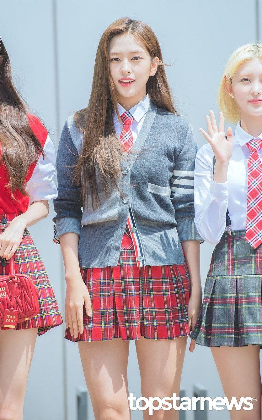 IVE YUJIN0