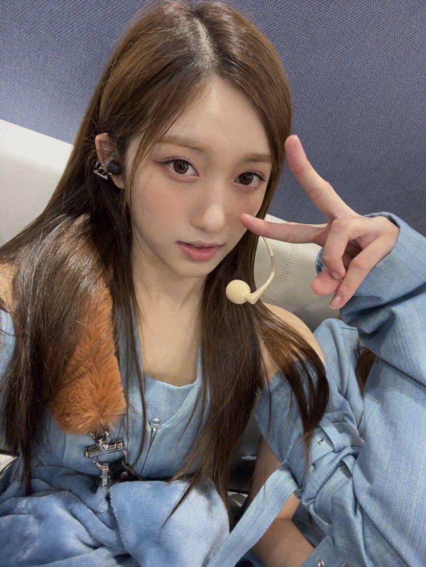 IVE LEESEO1