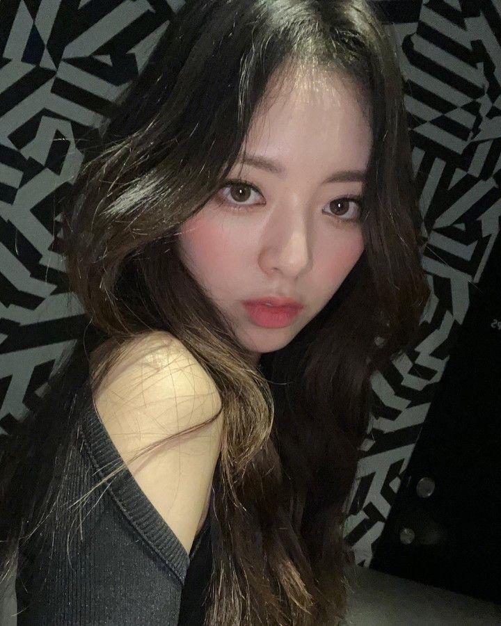 ITZY Yuna2