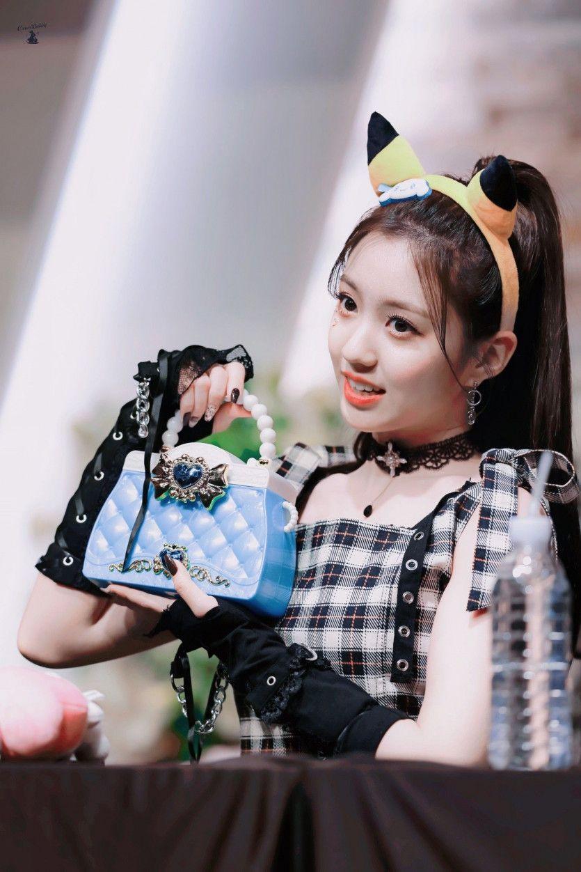 KEP1ER 강예서1