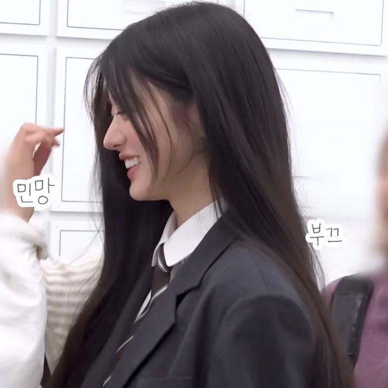 ILLIT 민주1