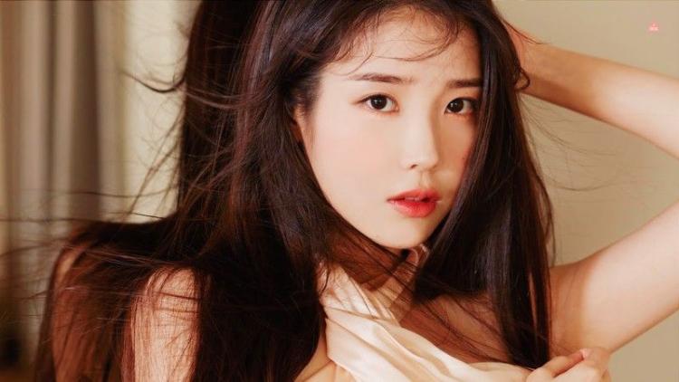 아이유 포토.0