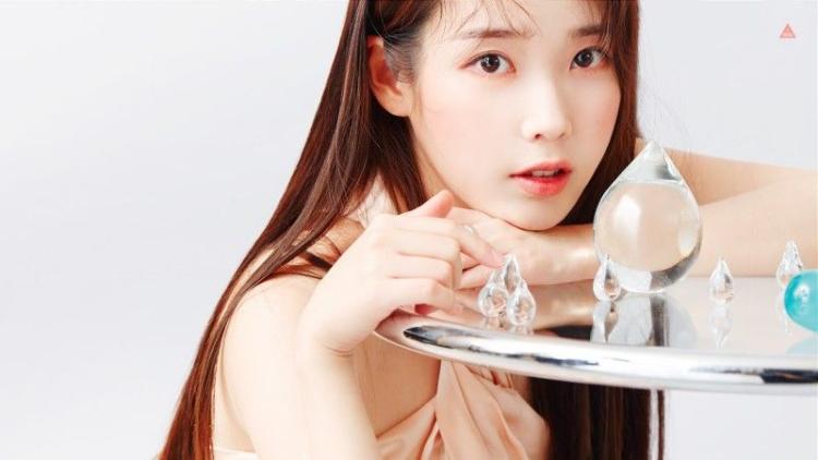 아이유 포토.0