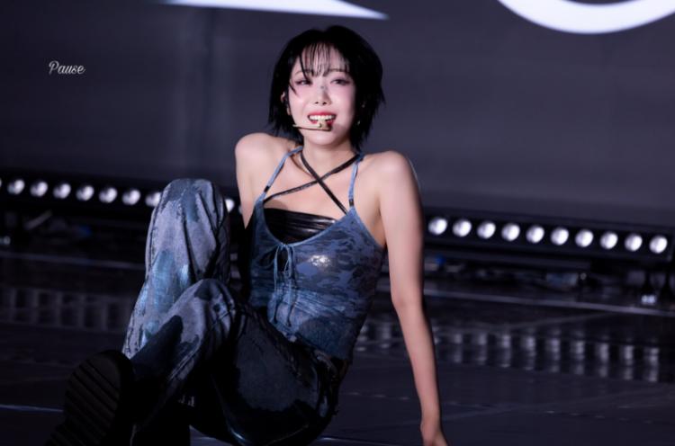 VIVIZ 신비0