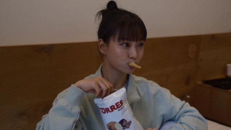 고민시0