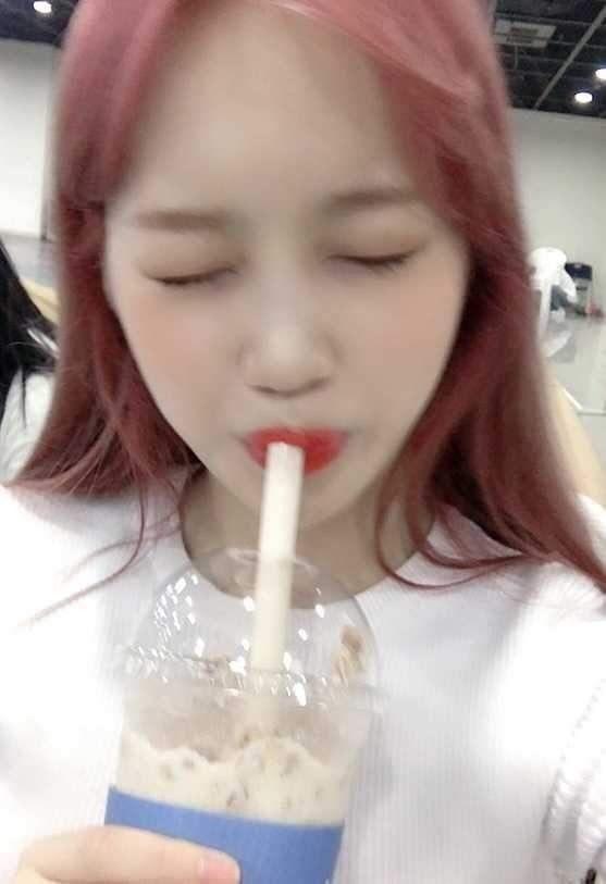LE SSERAFIM 채원3